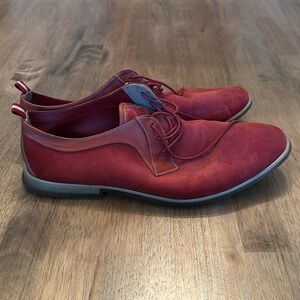 Men’s suede oxfords 10.5